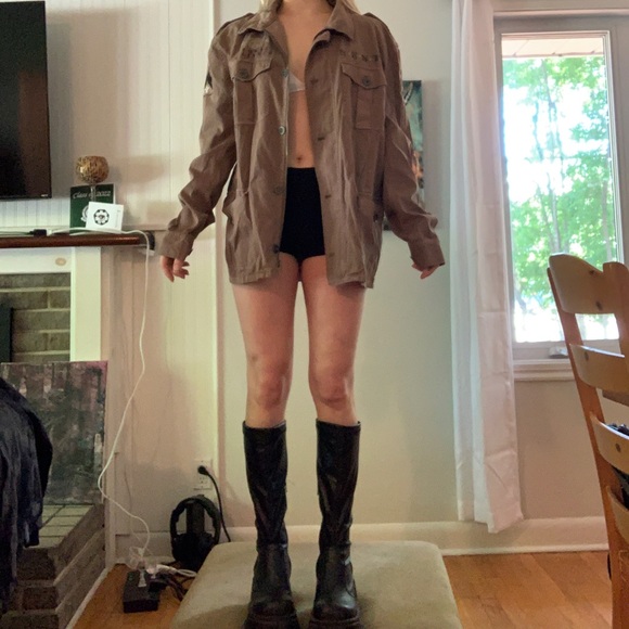 Green Military Vibe Overcoat - Picture 3 of 4